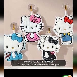 Hello Kitty Hand Towels